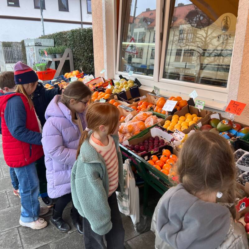 Unterrichtsgang zur Obstkist‘n Planegg - Bild 1