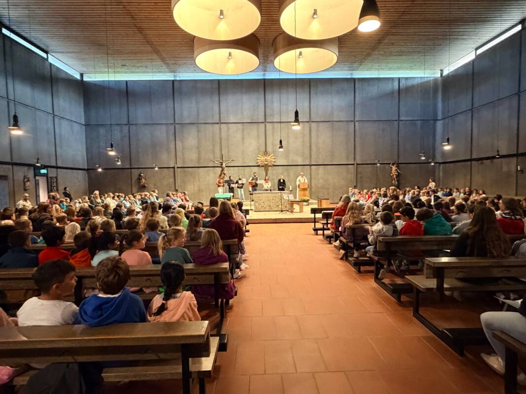 Schulanfangsgottesdienst - Bild 2