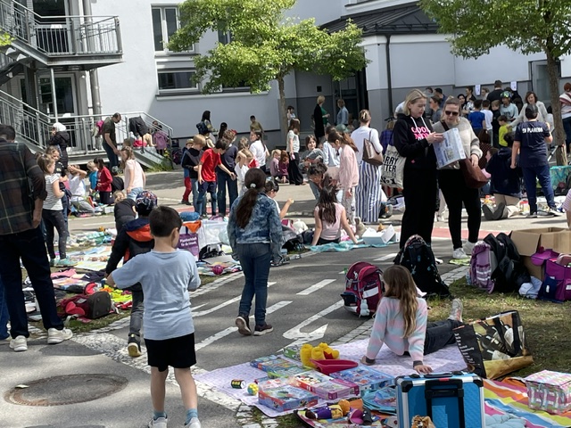 Flohmarkt - Bild 4